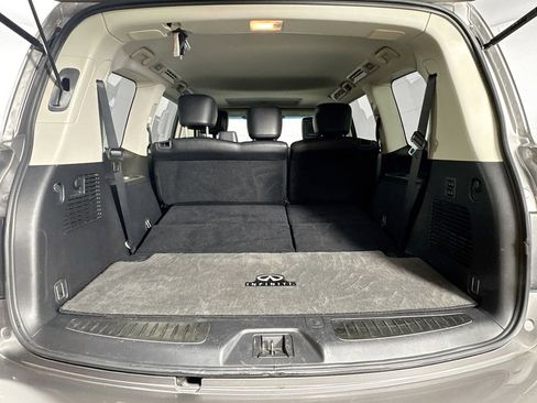 Used 2012 INFINITI QX56 w/ Deluxe Touring Pkg image 34