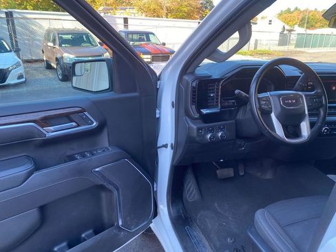 Used 2023 GMC Sierra 1500 Elevation image 10