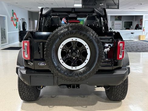 Used 2022 Ford Bronco Badlands AWD/4WD image 7