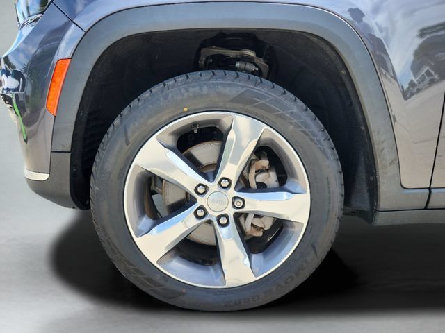 Used 2021 Jeep Grand Cherokee L Limited RWD image 30