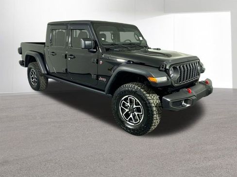 Used 2025 Jeep Gladiator Rubicon w/ Convenience Group image 3