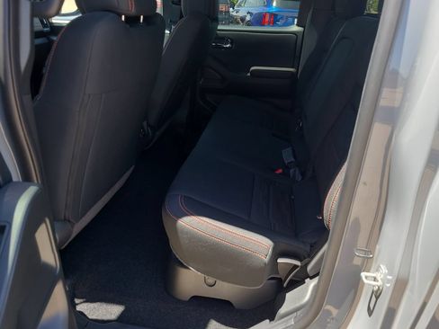 Certified 2025 Nissan Frontier Pro-X w/ Pro Convenience Package RWD image 9