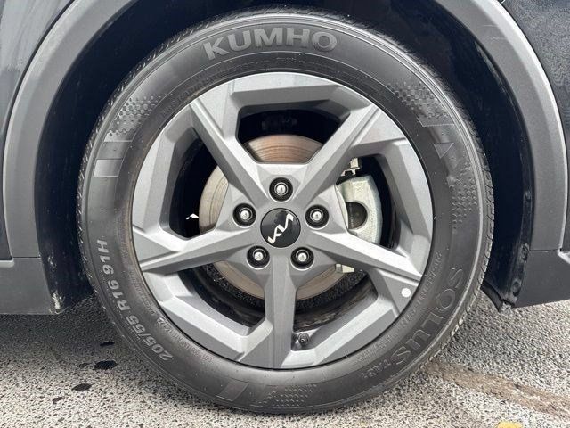 Used 2025 Kia K4 FWD image 49