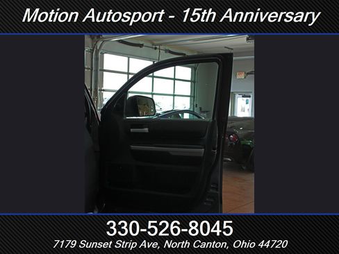 Used 2018 Toyota Tundra Limited w/ Limited Premium Package AWD/4WD image 31