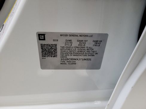 Used 2018 Chevrolet Cruze LS FWD image 33