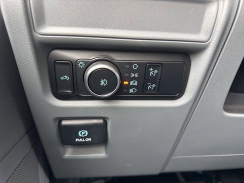 Used 2024 Ford F150 XLT w/ Tow/Haul Package image 34