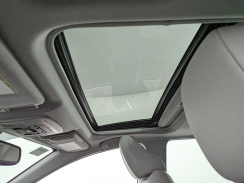 Certified 2023 Toyota Camry SE image 16