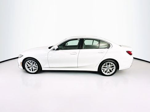 Used 2025 BMW 330i Sedan image 4