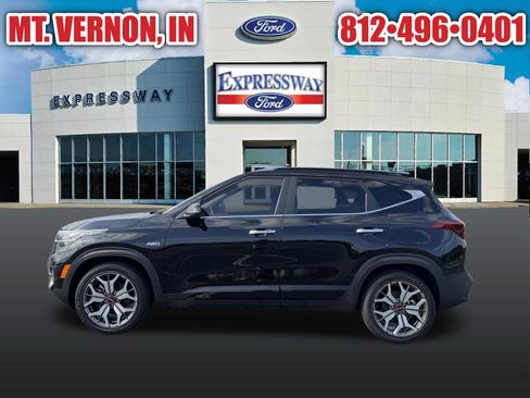 Used 2022 Kia Seltos SX w/ Sunroof Package AWD/4WD image 9