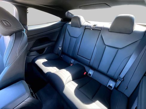 Used 2026 BMW 430i Coupe w/ M Sport Package RWD image 18