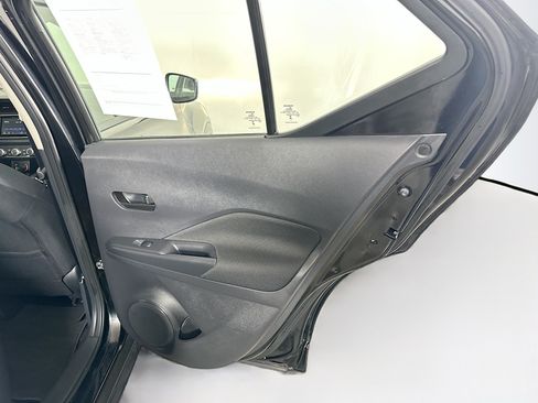 Used 2024 Nissan Kicks S FWD image 28
