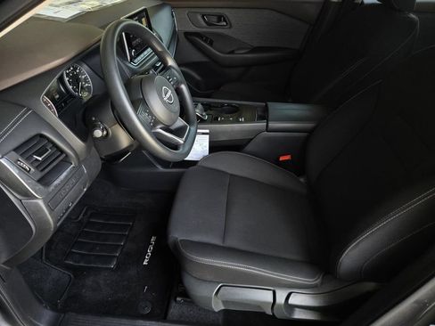 Used 2023 Nissan Rogue S FWD image 18