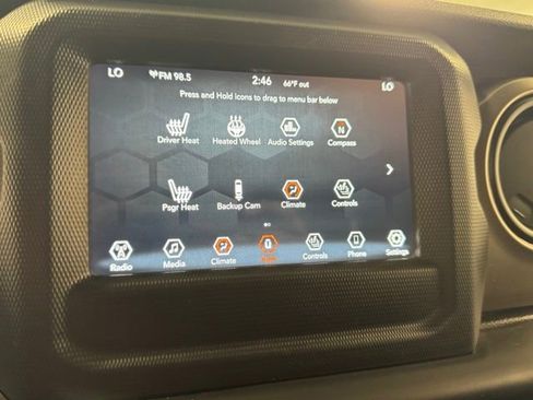 Used 2019 Jeep Wrangler Sport w/ Quick Order Package 24S AWD/4WD image 19