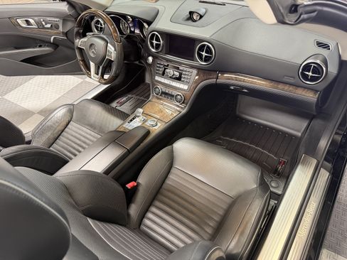 Used 2013 Mercedes-Benz SL 550 image 20