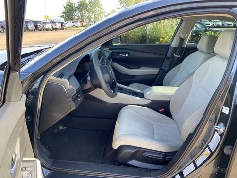 Used 2024 Honda Accord LX image 34