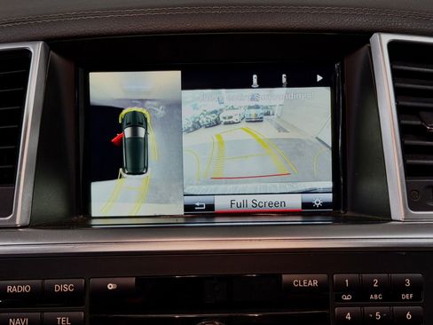 Used 2014 Mercedes-Benz GL 450 4MATIC image 32