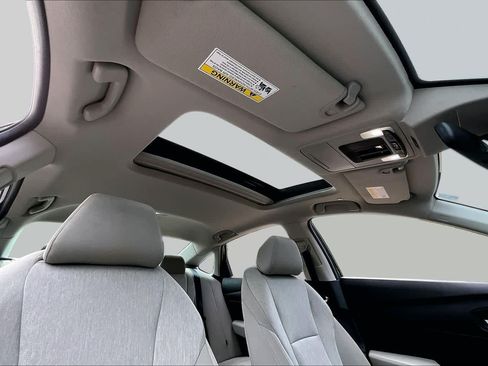 Used 2023 Honda Accord EX image 13