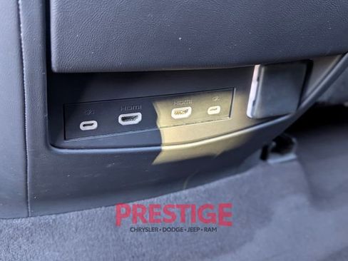 Used 2023 Cadillac Escalade Sport image 33