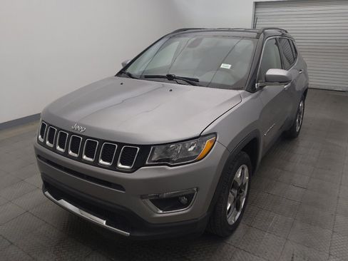 Used 2018 Jeep Compass Limited AWD/4WD image 15