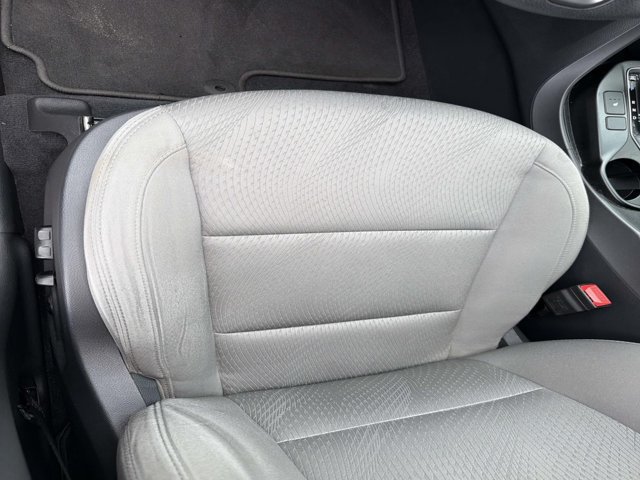 Used 2015 Hyundai Santa Fe Sport w/ Option Group 02 FWD image 9