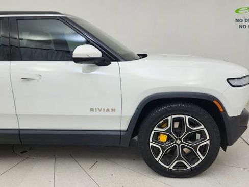 Used 2024 Rivian R1S Adventure AWD/4WD image 7