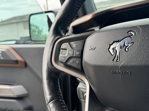 Used 2022 Ford Bronco Outer Banks AWD/4WD image 16