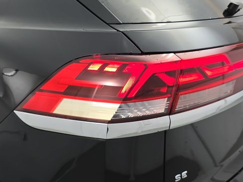 New 2026 Volkswagen Atlas Cross Sport SE FWD image 35