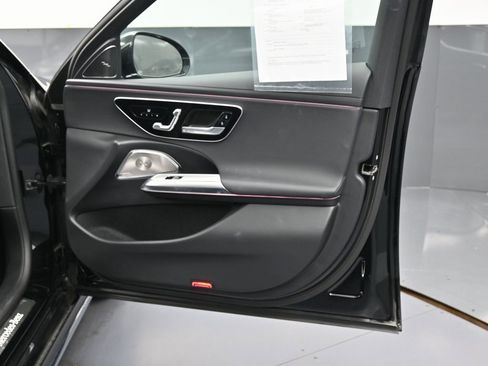 Used 2024 Mercedes-Benz E 350 4MATIC Sedan image 43