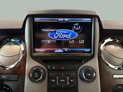 Used 2013 Ford F250 Lariat w/ Snow Plow Prep Pkg AWD/4WD image 21