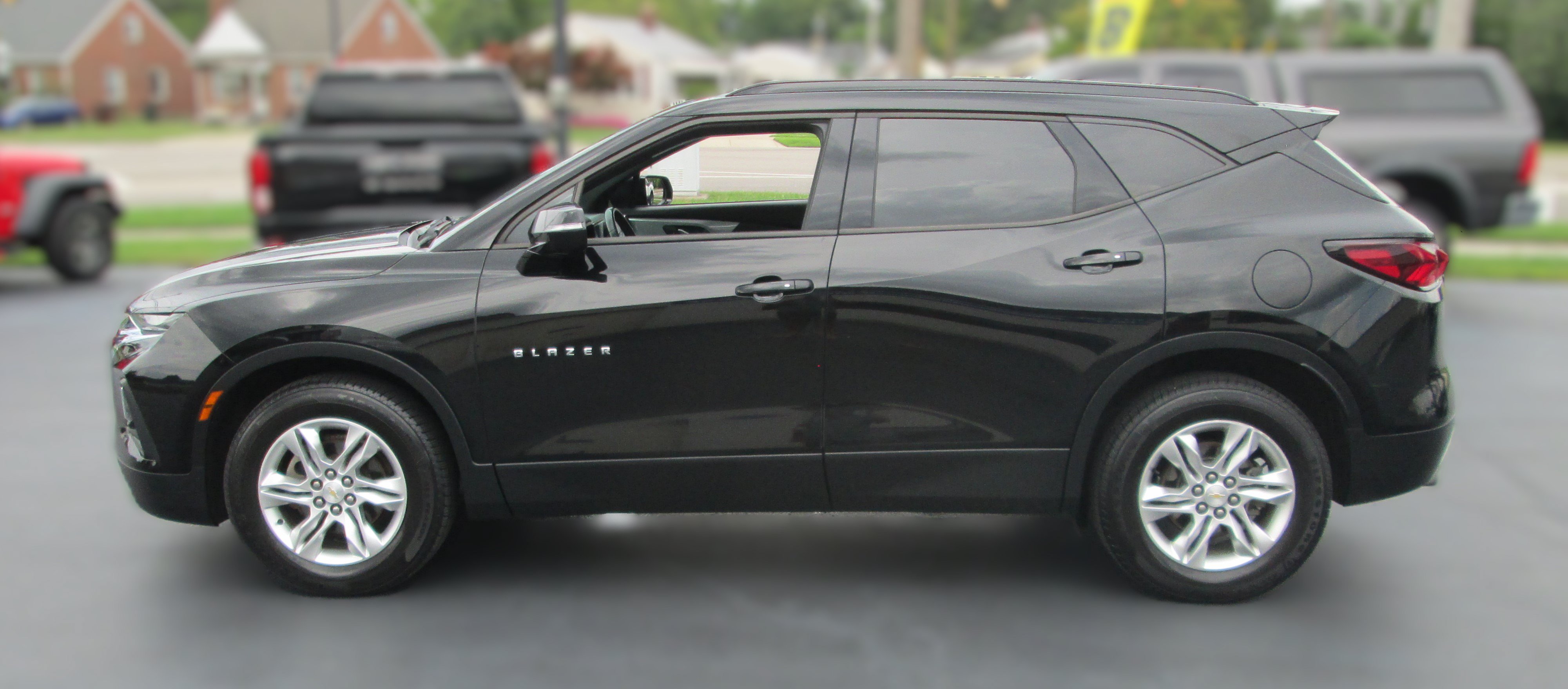 Used 2019 Chevrolet Blazer LT AWD/4WD image 4