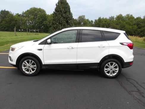 Used 2019 Ford Escape SE AWD/4WD image 10