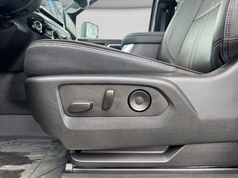 Used 2024 Chevrolet Silverado 2500 High Country w/ Z71 Off-Road Package image 25