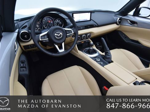 Used 2025 MAZDA MX-5 Miata Grand Touring w/ Weather Package image 31