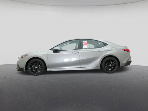 New 2026 Toyota Camry SE image 19