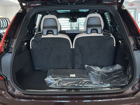 New 2026 Volvo XC90 B5 Core AWD/4WD image 30
