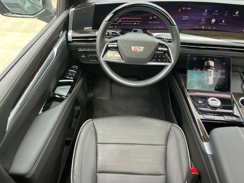 Used 2025 Cadillac Escalade Premium Luxury w/ Touring Package RWD image 42