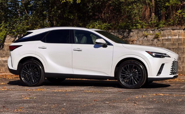 Used 2026 Lexus RX 350 Premium w/ Convenience Package AWD/4WD image 3