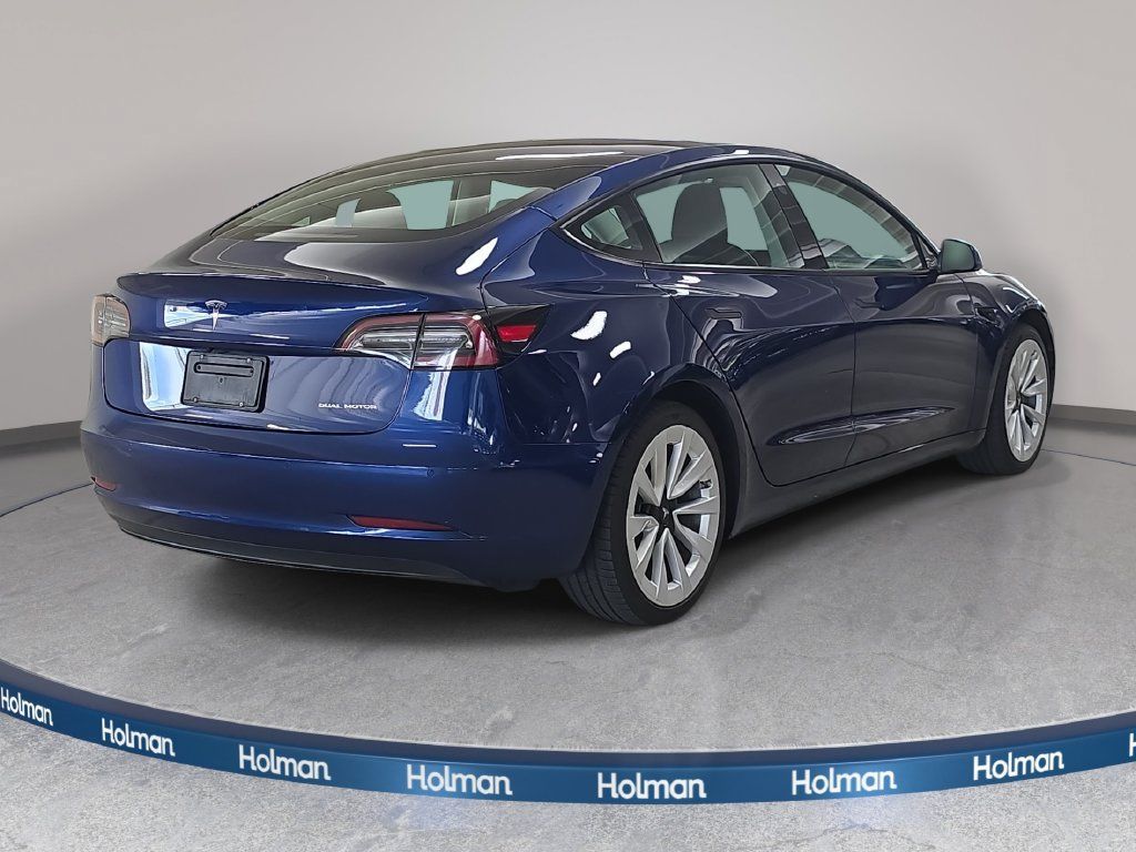 Used 2022 Tesla Model 3 Long Range AWD/4WD image 7