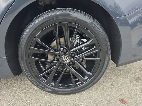 New 2026 Toyota Camry SE image 32