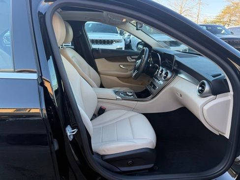 Used 2021 Mercedes-Benz C 300 C 300 image 30