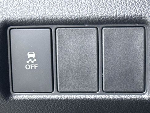 Certified 2025 Honda Pilot Sport image 16