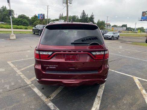 Used 2022 Dodge Durango SXT w/ Anodized Platinum Package image 4