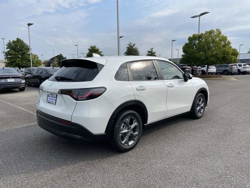 New 2026 Honda HR-V LX image 3