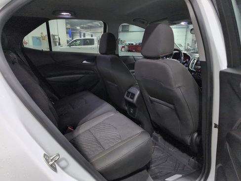 Used 2019 Chevrolet Equinox LT image 9