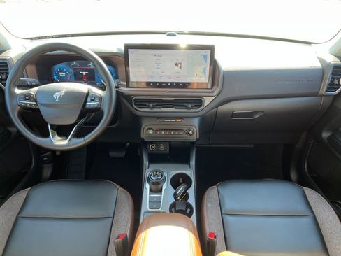 Used 2025 Ford Bronco Sport Outer Banks w/ Outer Banks Tech Package+ image 35