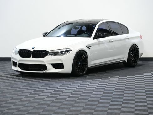 Used 2019 BMW M5 w/ Executive Package image 3