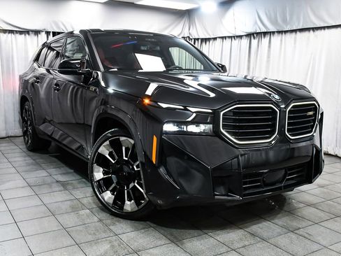 Used 2023 BMW XM AWD/4WD image 3