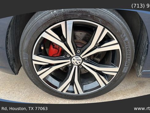 Used 2021 Volkswagen Passat 2.0T SE image 14