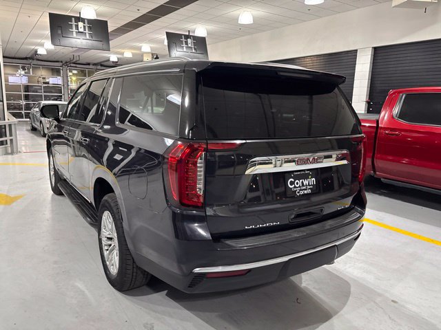 Used 2023 GMC Yukon XL SLT w/ SLT Premium Package AWD/4WD image 6
