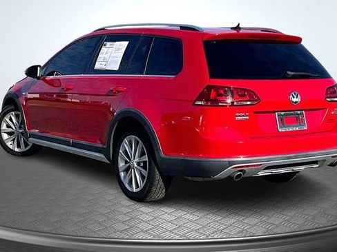 Used 2017 Volkswagen Golf Alltrack S AWD/4WD image 4